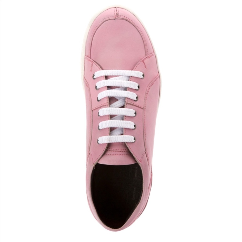 Sporty Lace Up Classic Leather Sneakers - Picture 2 of 2
